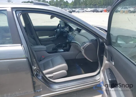 2009 Honda Accord 2.4 Ex-L из США, поврежденный, VIN 1HGCP26809A085819